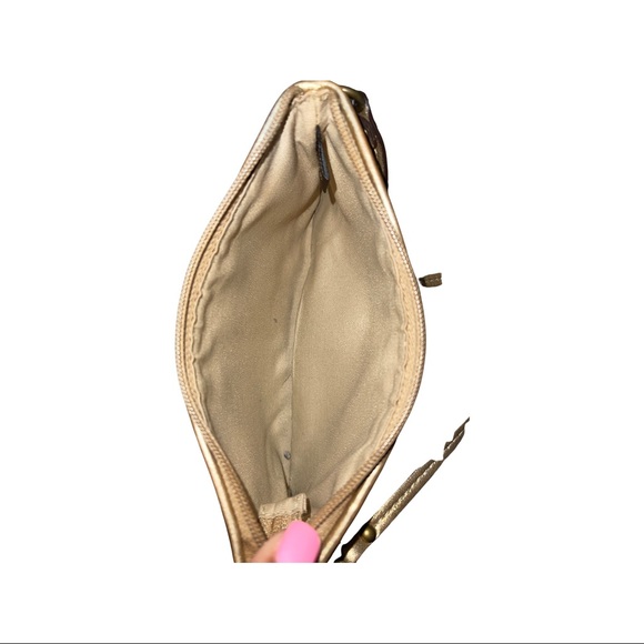 Gold Coach wristlet - Picture 4 of 4